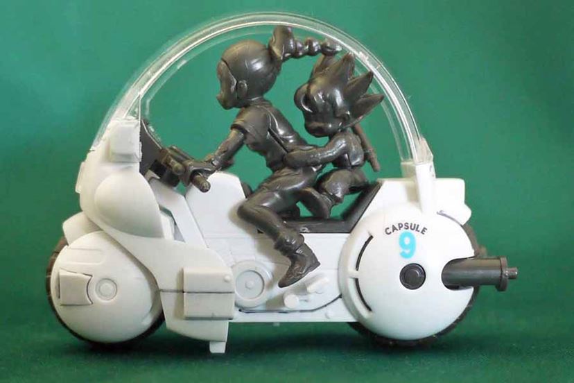 ドラゴンボールファン必見！ 鳥山明デザインの“メカ”が立体化 - 価格