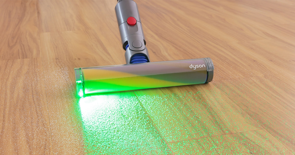 価格.com - [PR企画]ダイソンのLED「Fluffy Opticクリーナーヘッド」の魅力