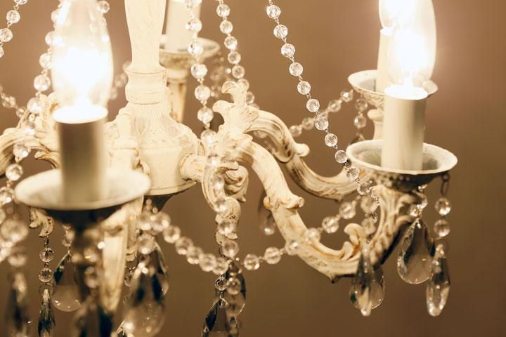 6灯シャンデリア アンティーク 西洋 ホワイト Apollon｜デザイン照明の