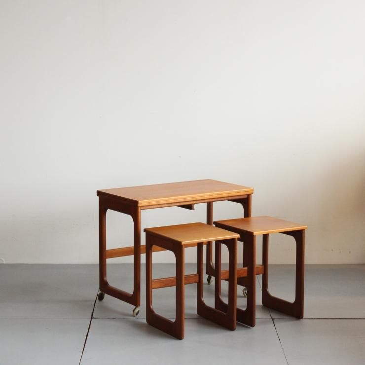 McIntosh（マッキントッシュ）ネストテーブル｜karf・Blackboard