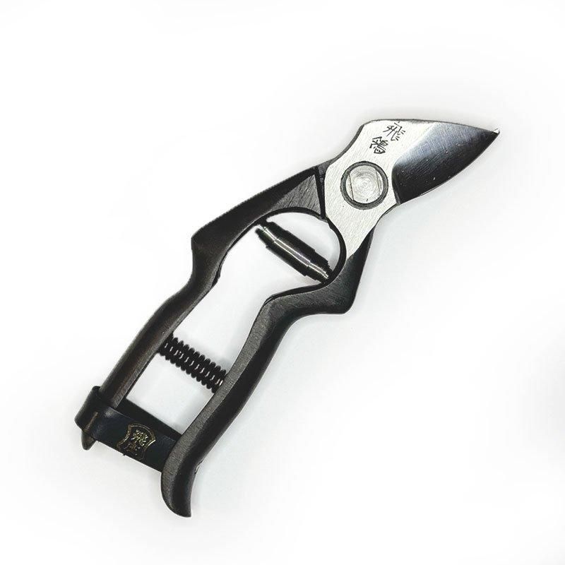 飛塚製鋏所 飛庄 飛鴒（ひれい） | 剪定鋏・トリマー他のことなら庭師