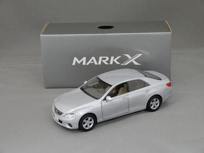 1/30 トヨタ マーク X （シルバーメタリック） - ミニカーショップ
