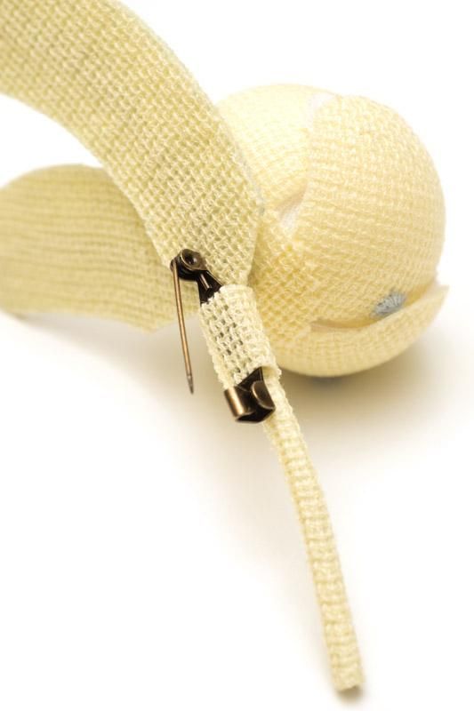 mina perhonen feather dance コサージュ - ミナペルホネン正規取扱店