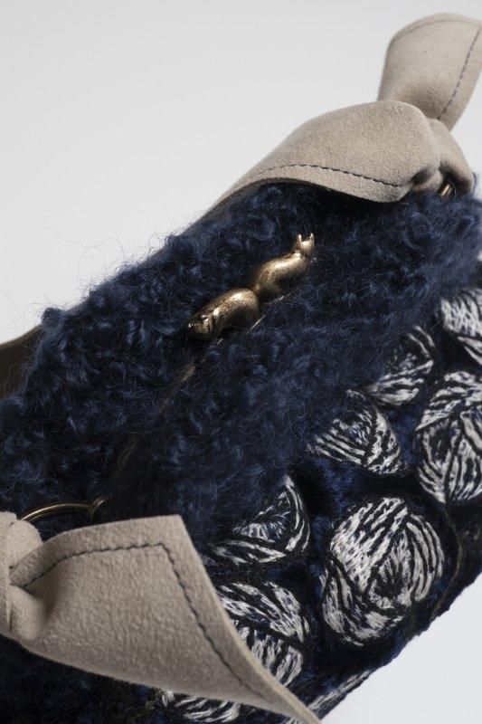 ミナペルホネン×hitomi shinoyama design がま口バッグ -rosy- - ミナ