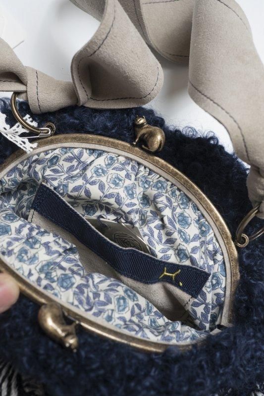 ミナペルホネン×hitomi shinoyama design がま口バッグ -rosy- - ミナ