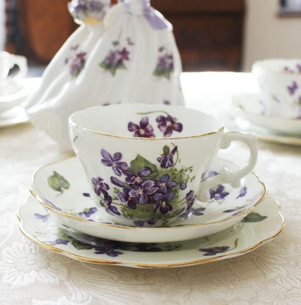 ハマースレイ ヴィクトリアンバイオレット イギリスアンティーク