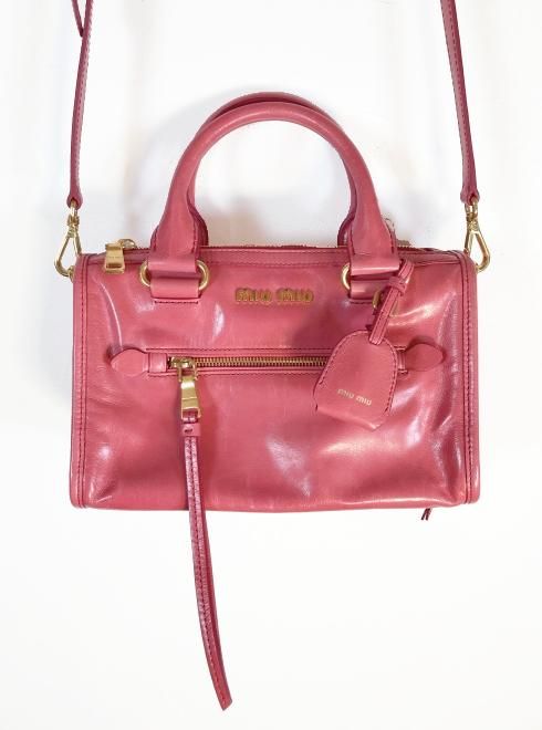 Miu Miu(ミュウミュウ)2WAYレザーショルダーバッグ FRAGOLA ピンク