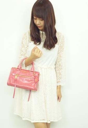 Miu Miu(ミュウミュウ)2WAYレザーショルダーバッグ FRAGOLA ピンク