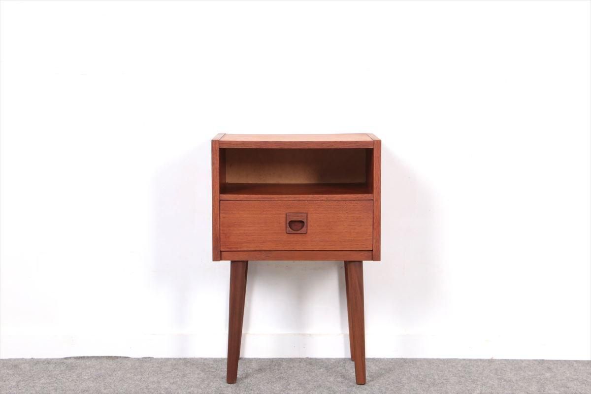 90s デンマーク製 Torring（トーリング）チーク ナイトテーブル 仕上済