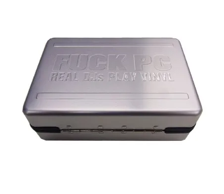 樽屋カートリッジケース/軽量アルミ製/全メーカー4本収納/交換針4本