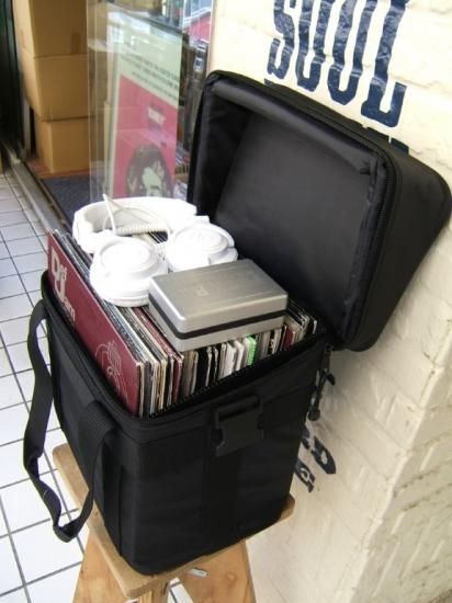 レコードバッグ「樽屋」12インチレコードを最大70枚収納/ゴム無しで