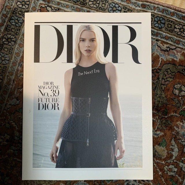DIOR MAGAZINE NO.39 FUTURE DIOR - 古本屋 Tweed Books