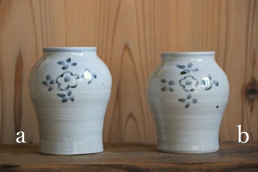 染付 小壺 白磁 (砥部焼 池本窯)