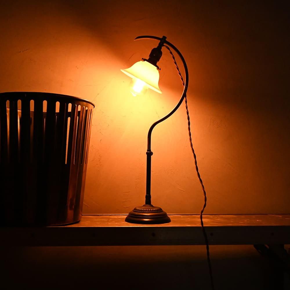 Antique JAPANNED DESK LAMP - 古着屋 ｜ mushroom(マッシュルーム