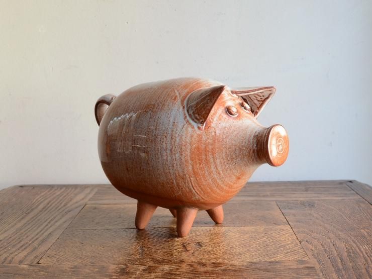 ぶたモチーフ ヴィンテージ陶器オブジェ（貯金箱）｜アンティーク雑貨