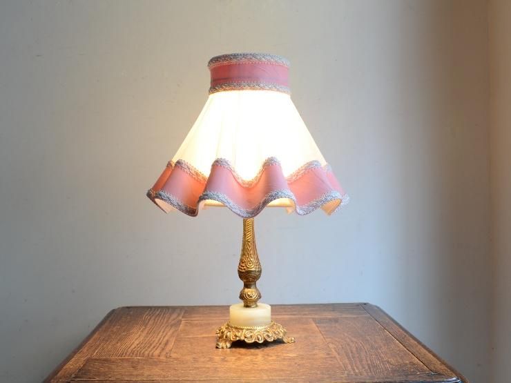 ヴィンテージ フリルシェード テーブルランプ（H34cm）｜アンティーク