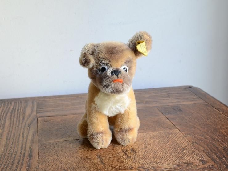 ヴィンテージ Steiff（シュタイフ） 犬 ぬいぐるみ（H13.5cm
