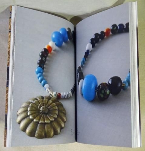 アイヌの美しき手仕事 柳宗悦と芹沢銈介のコレクションから - 古本買取