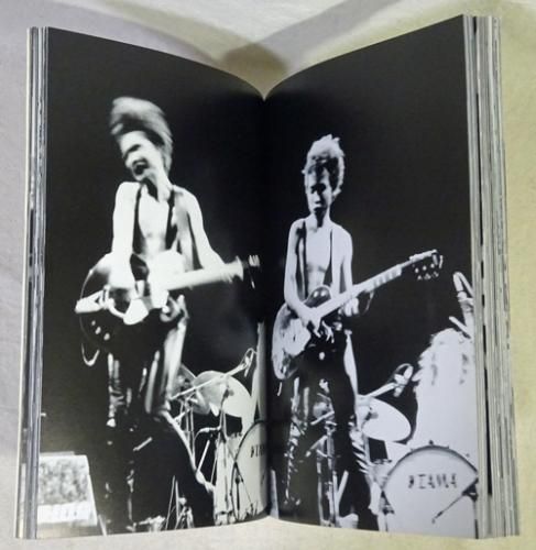 ブランキー・ジェット・シティ 緒方秀美写真集 - 古本買取販売