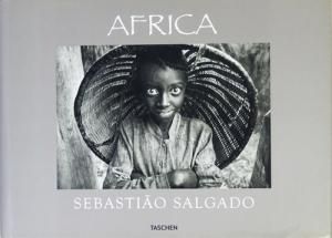 Sebastiao Salgado: Africa セバスチャン・サルガド - 古本買取販売