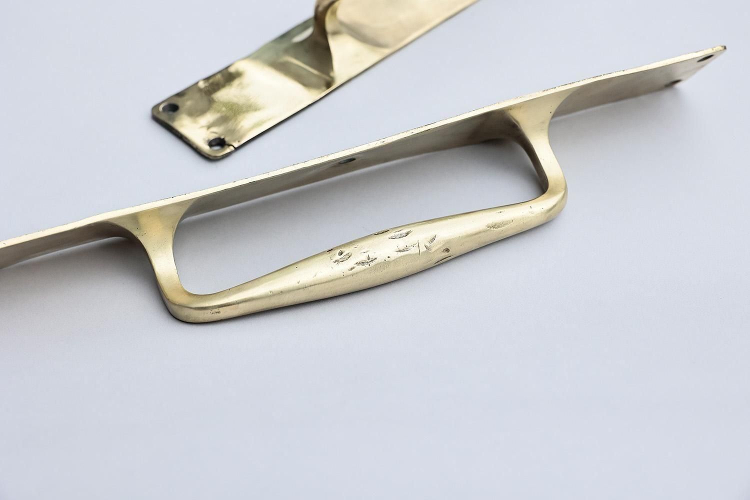 大きな真鍮ドアハンドル ペア 39.3cm 英国ヴィクトリア王朝期