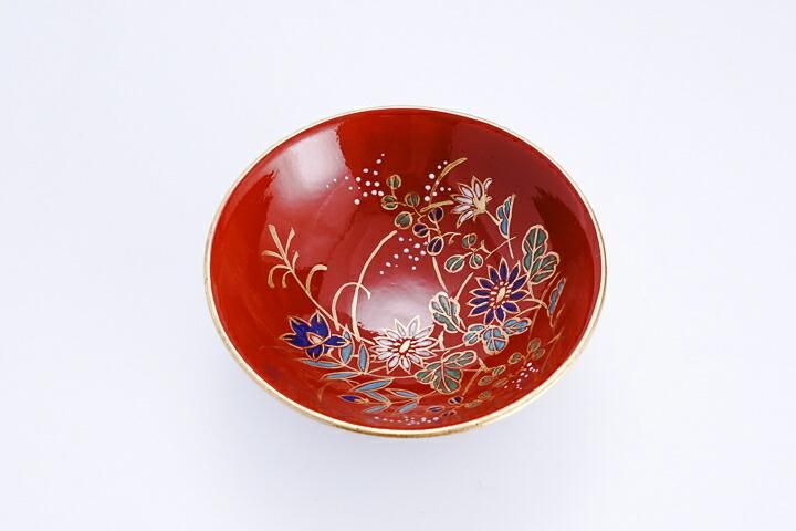 平盃 Shugu 朱地色絵金彩草花文 / 錦山窯