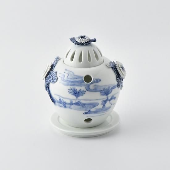 平戸菊花飾菊流水文茶香炉 - 三川内焼「平戸洸祥団右ヱ門窯