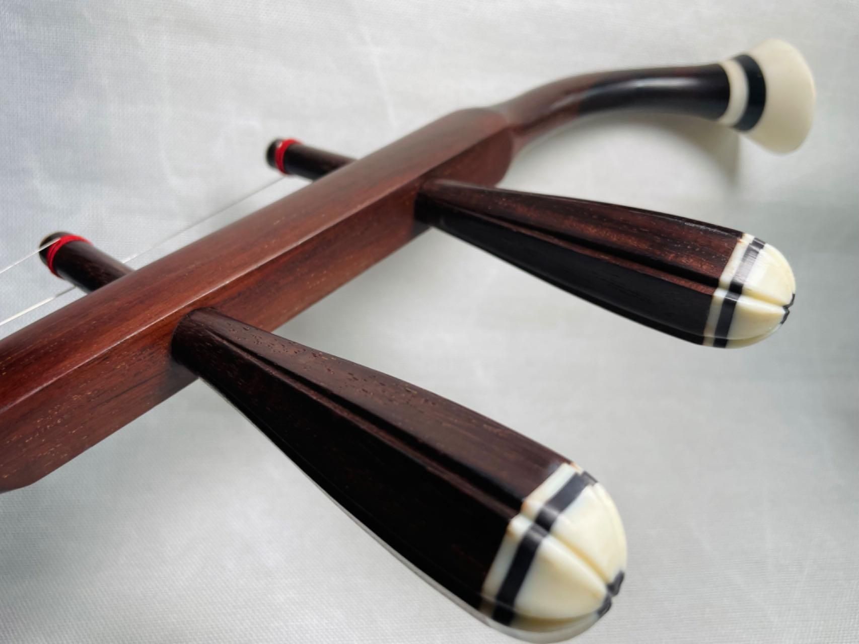 萬其興従事70周年記念 野生ニシキヘビ皮 明清老紅木二胡 二胡収蔵証