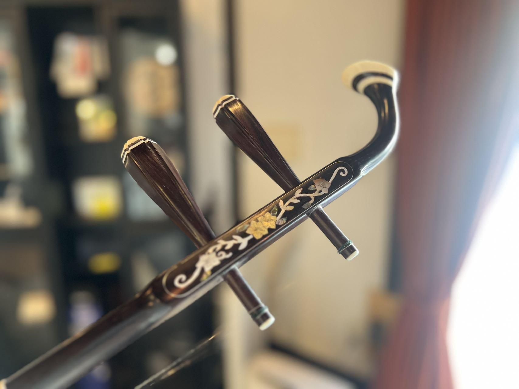 螺鈿二胡 - 二胡の通販、卸販売なら|中国楽器専門店【龍胡堂】