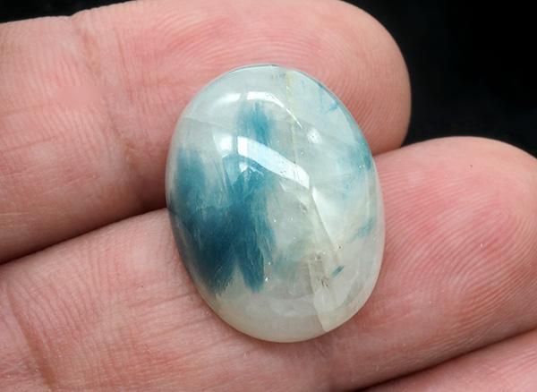 アースシードライトの原石 - 吉祥寺の天然石のお店『Seven Wishes』