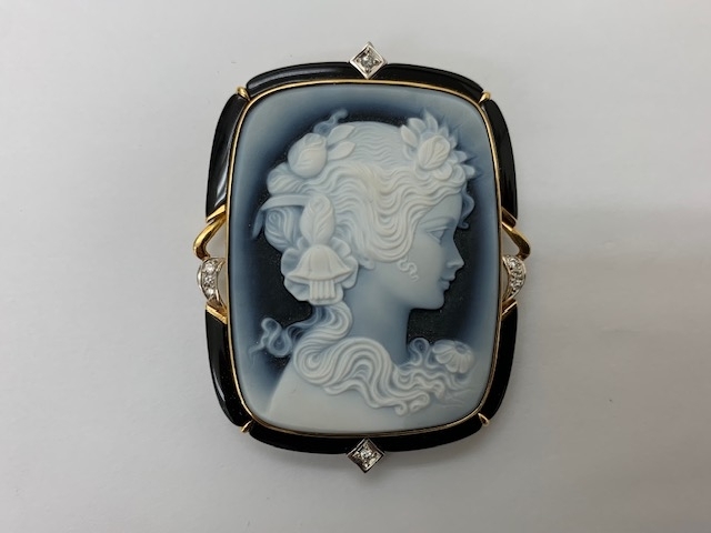 K18 PT900 ダイヤ付 カメオ ブローチ 高価買取させて頂きました