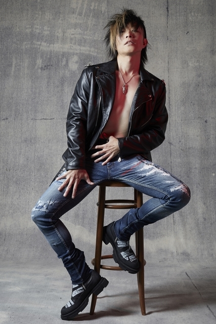 TVガイドVOICE STARS Dandyism』声優・谷山紀章の先行カット公開