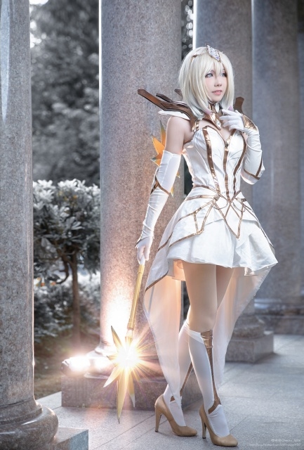 LoL』ラックス、ソナ、ケイトリンの美しいコスプレ特集 | アニメイト