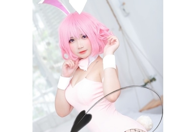 To LOVEる -とらぶる-』金色の闇、モモ、ナナのセクシーなコスプレ特集