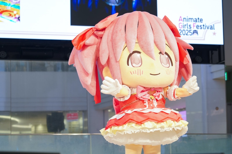 まどか☆マギカ』AGF2025ステージで新体制のClariSがミニライブを実施
