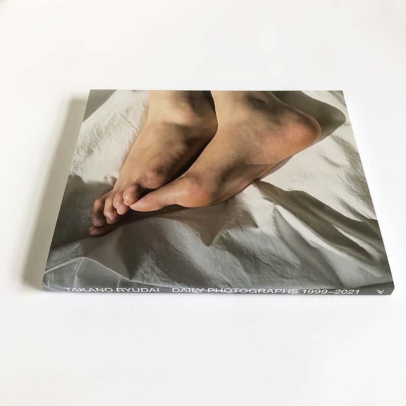 鷹野隆大 毎日写真 1999-2021展 図録 国立国際美術館 朝日新聞社 鷹野