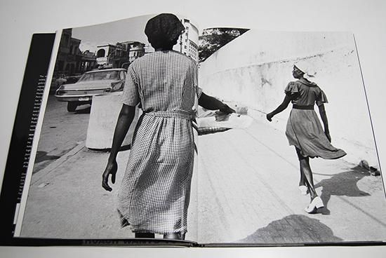 HAITI Bruce Gilden ハイチ ブルース・ギルデン 写真集 - 古本買取 2手