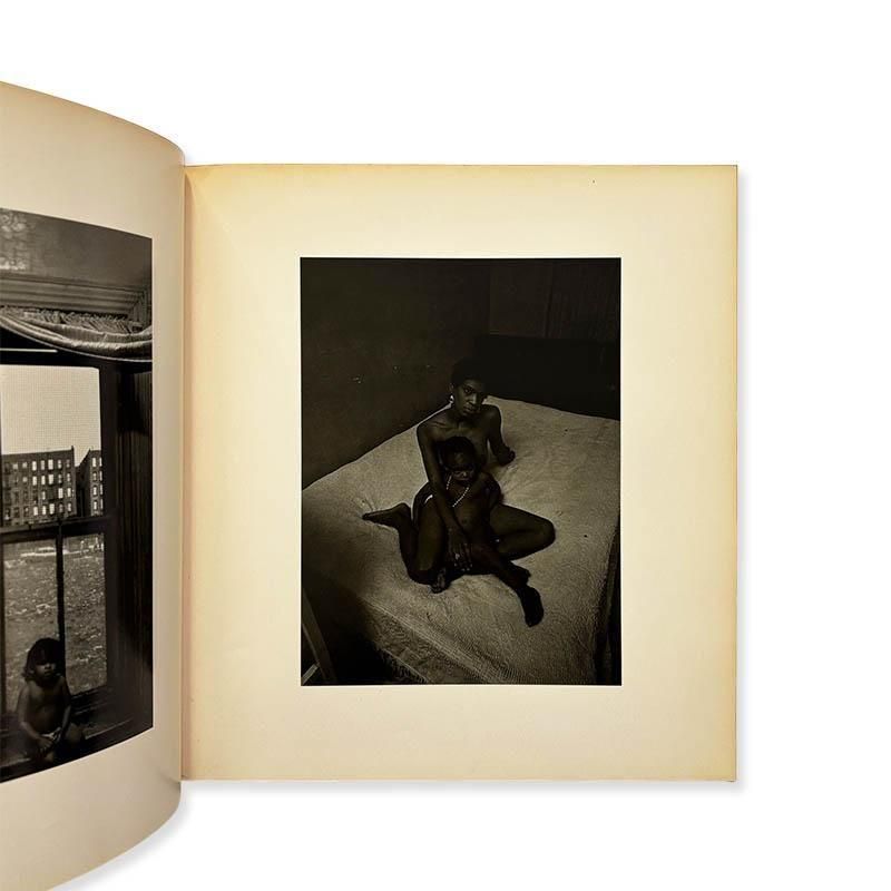 Bruce Davidson: East 100th Street photographsブルース・デビッド