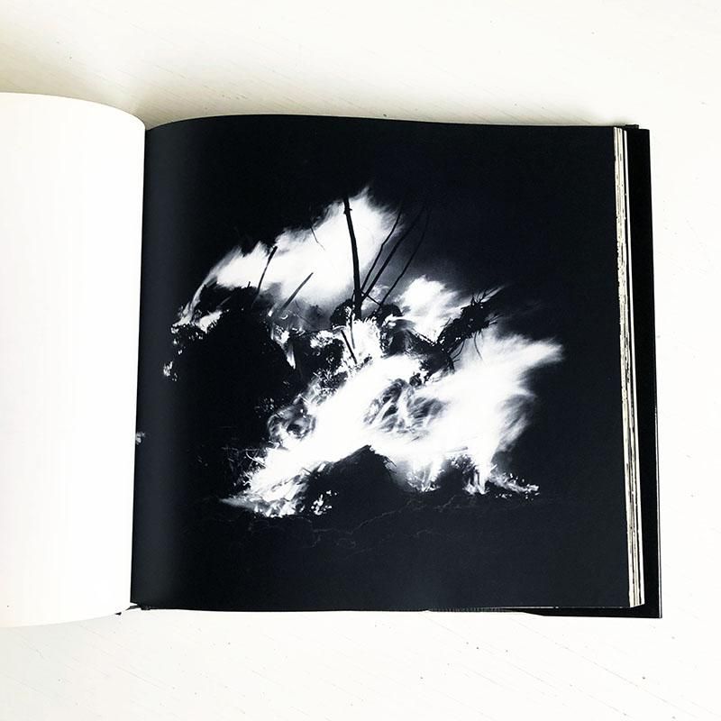 Snow Land by HIROSHI HAMAYA雪国 濱谷浩 ソノラマ写真選書1 - 古本