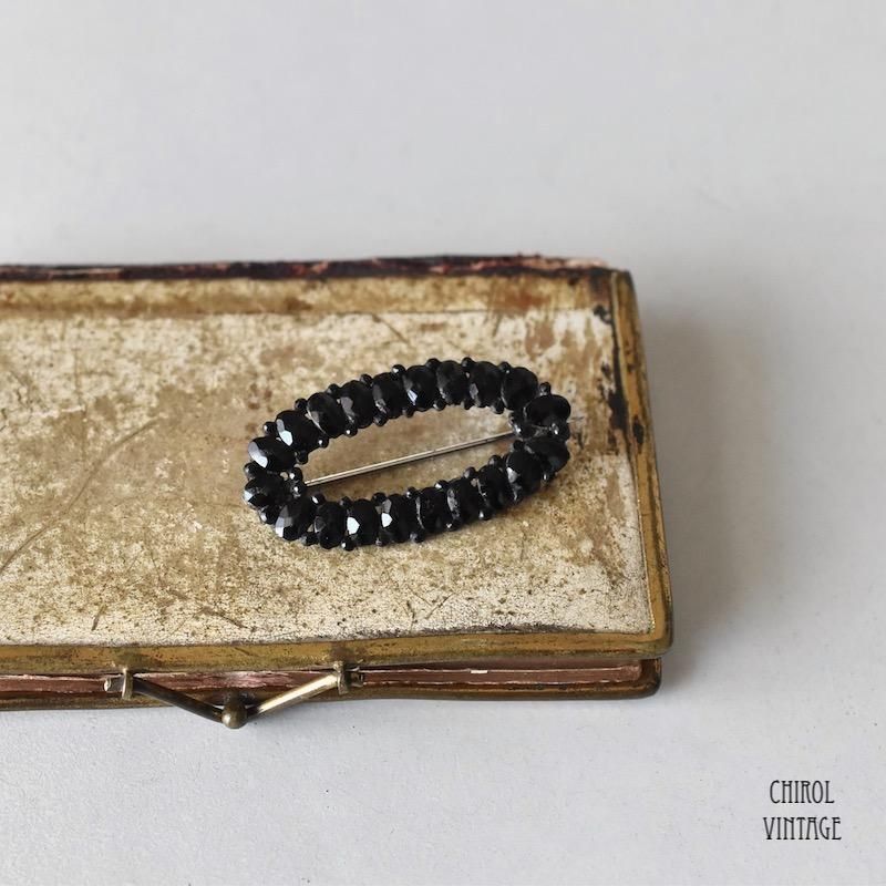 アンティーク フレンチジェット オブロングサークルブローチ - CHIROL