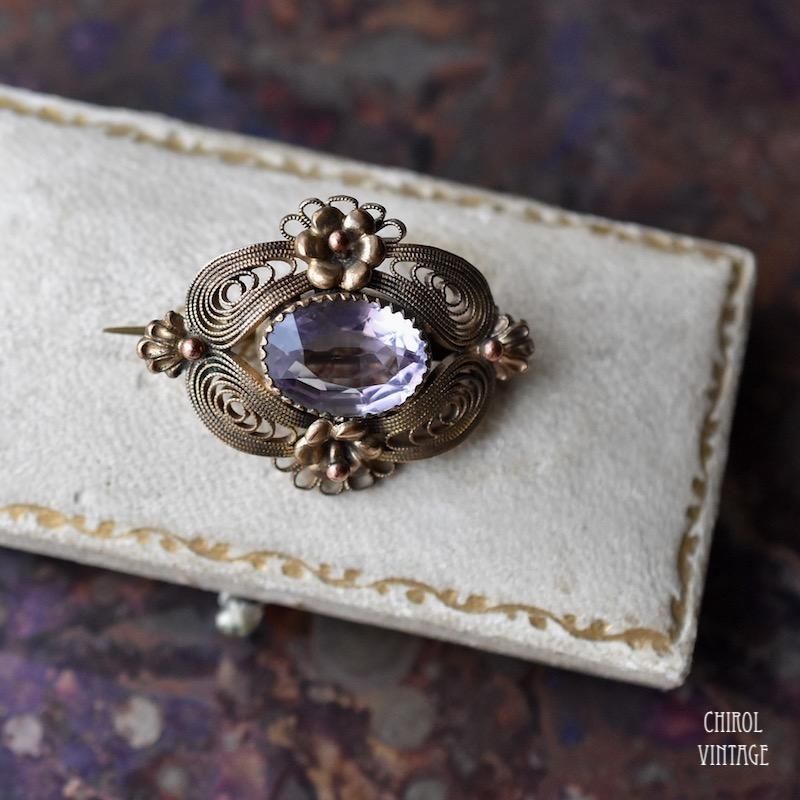 アンティーク ギルトメタル フィリグリー アメジストブローチ - CHIROL