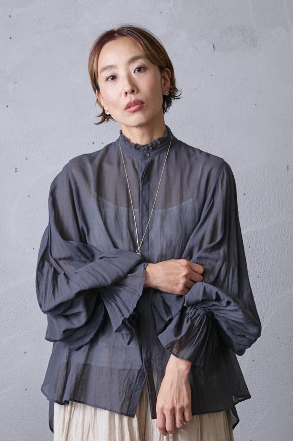 suzuki takayuki bishop-sleeve blouse（S231-07） - poooL (online shop)
