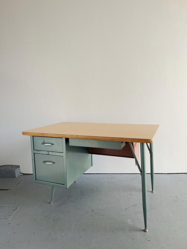 1960-70's ヴィンテージ スチールデスク - アンティーク、ビンテージの