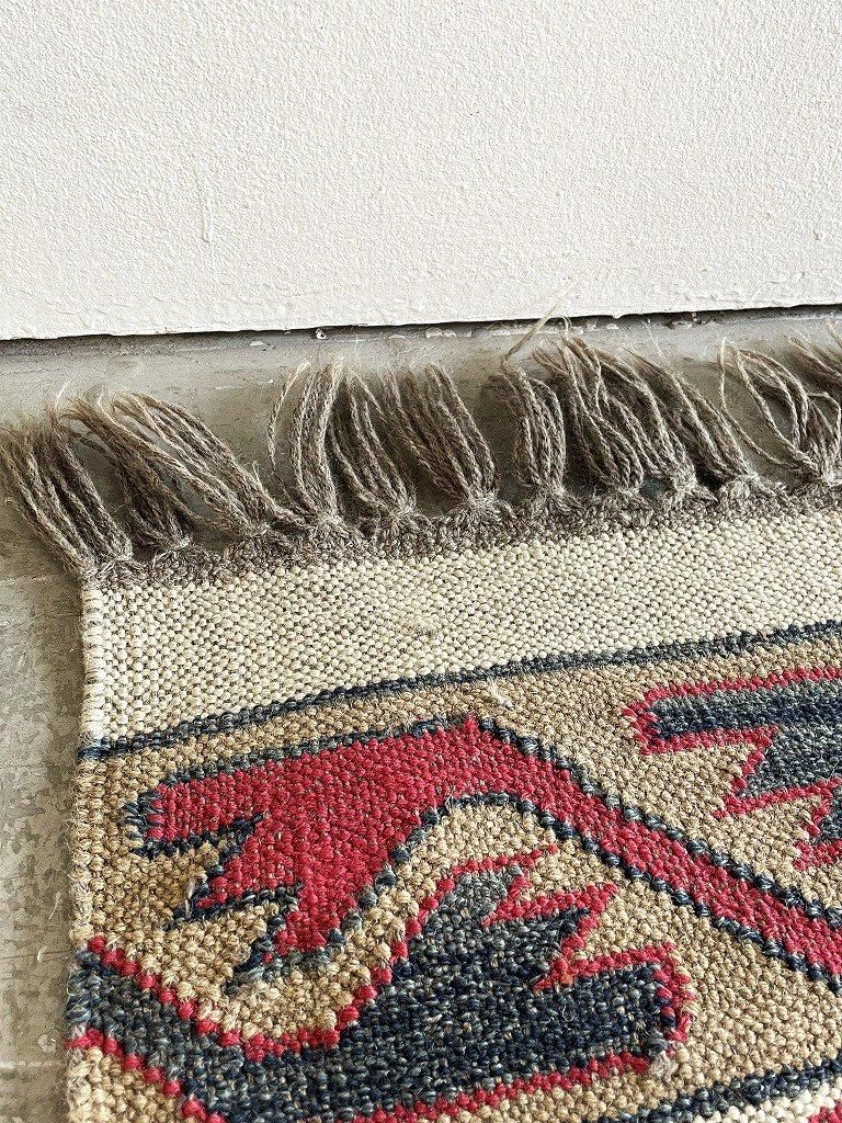 ヴィンテージ キリム ラグ(1700mm×1070mm) - アンティーク、ビンテージ