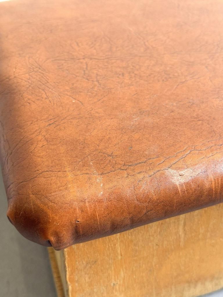 ヴィンテージ レザー ウッド スツール/オットマン - アンティーク