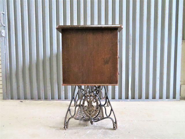 SINGER社 アンティーク ミシン台 - アンティーク、ビンテージの