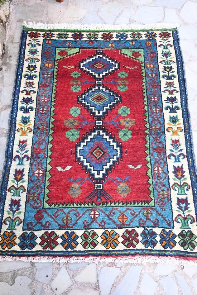 オールド絨毯/トルコ・アクサライ約133×100cm - 手織り絨毯＆キリム