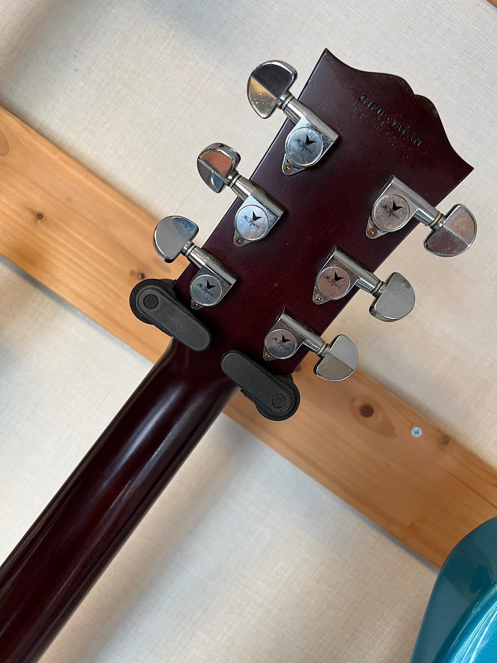 K YAIRI RP-1 2000年製造、味わいのあるヤイリの小ぶりなピックギター