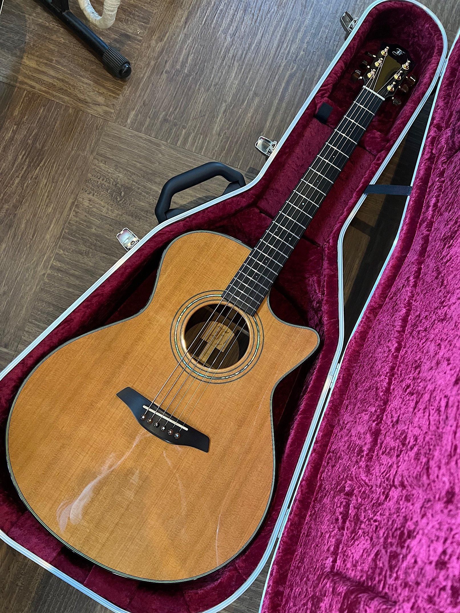 FURCH G23-CRCT チェコの素晴らしいギターブランド、フォルヒの