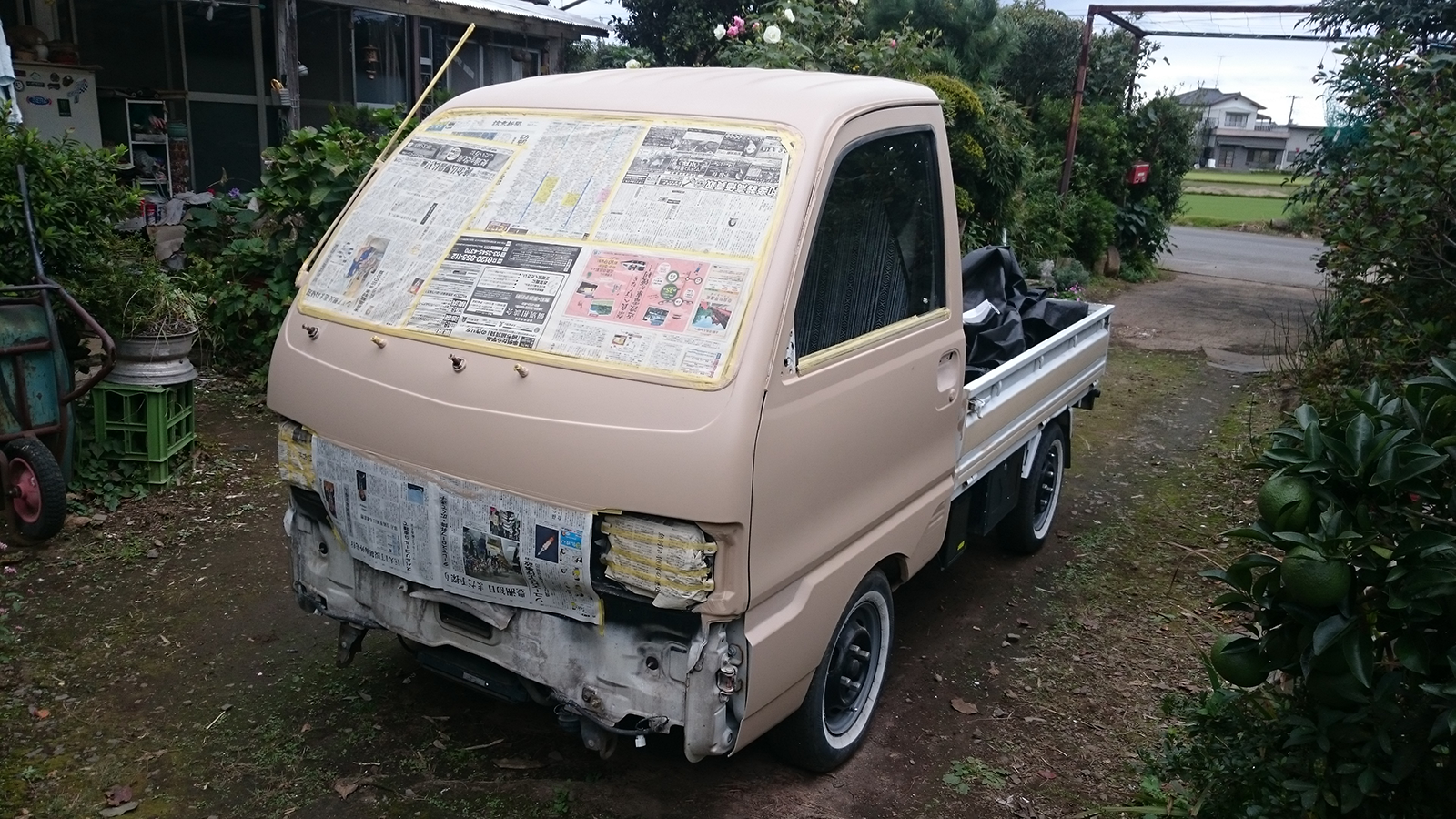 軽トラックをミルクティーベージュで刷毛塗り全塗装！ - 刷毛（ハケ